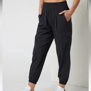Vuori Villa Cargo Jogger Black size Medium